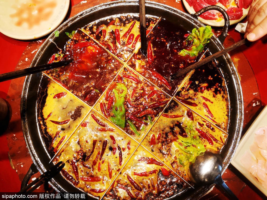 四川重慶地域のマーラー火鍋が一番人気