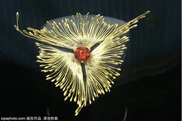 清代宮廷の傑作「燕京八絶」：花糸象嵌
